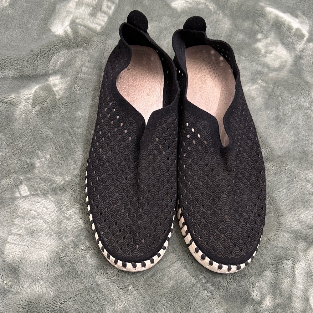 Ilse Jacobsen Black Espadrille Slip-Ons - Picture 2 of 12